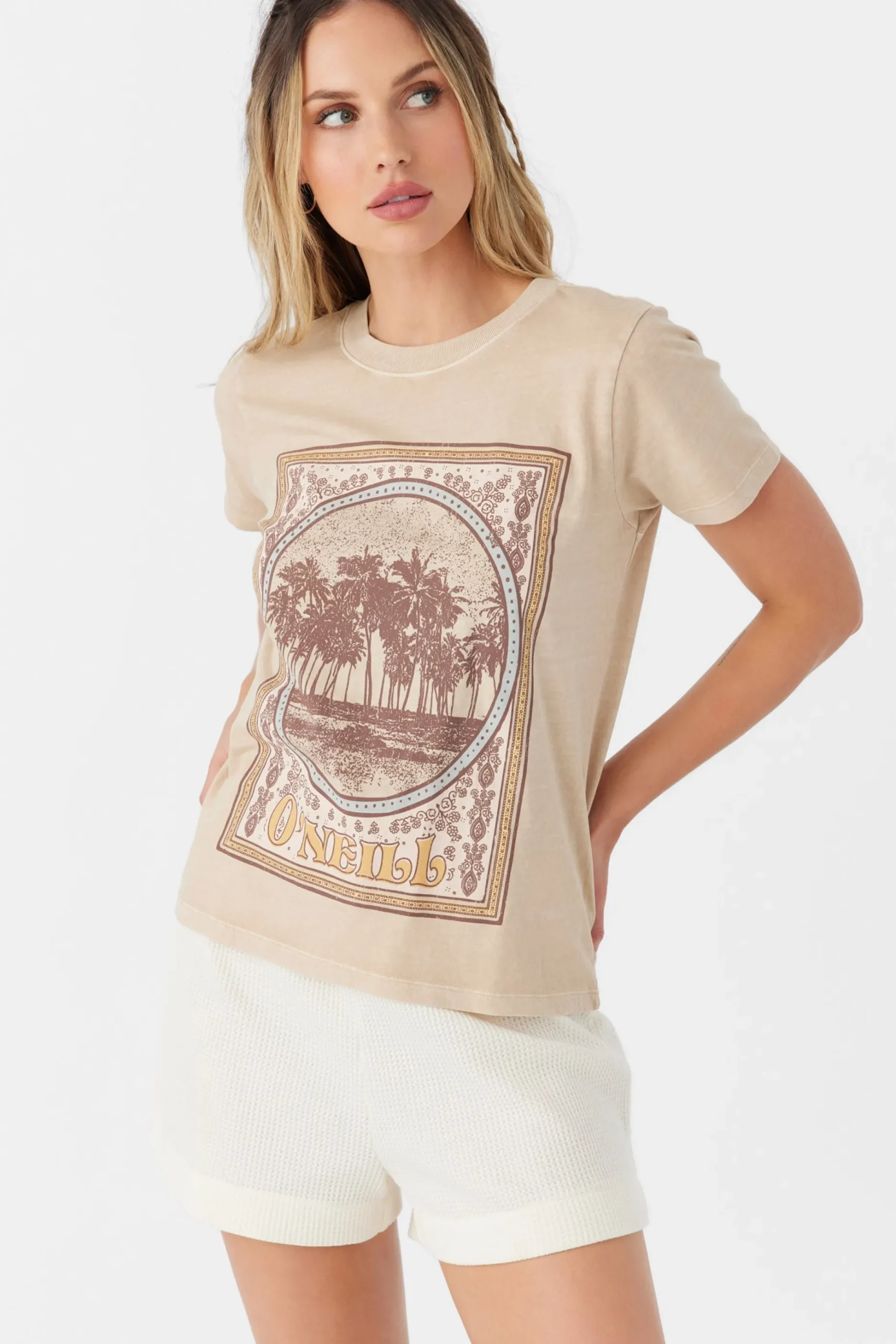 ALL DAY TEE
