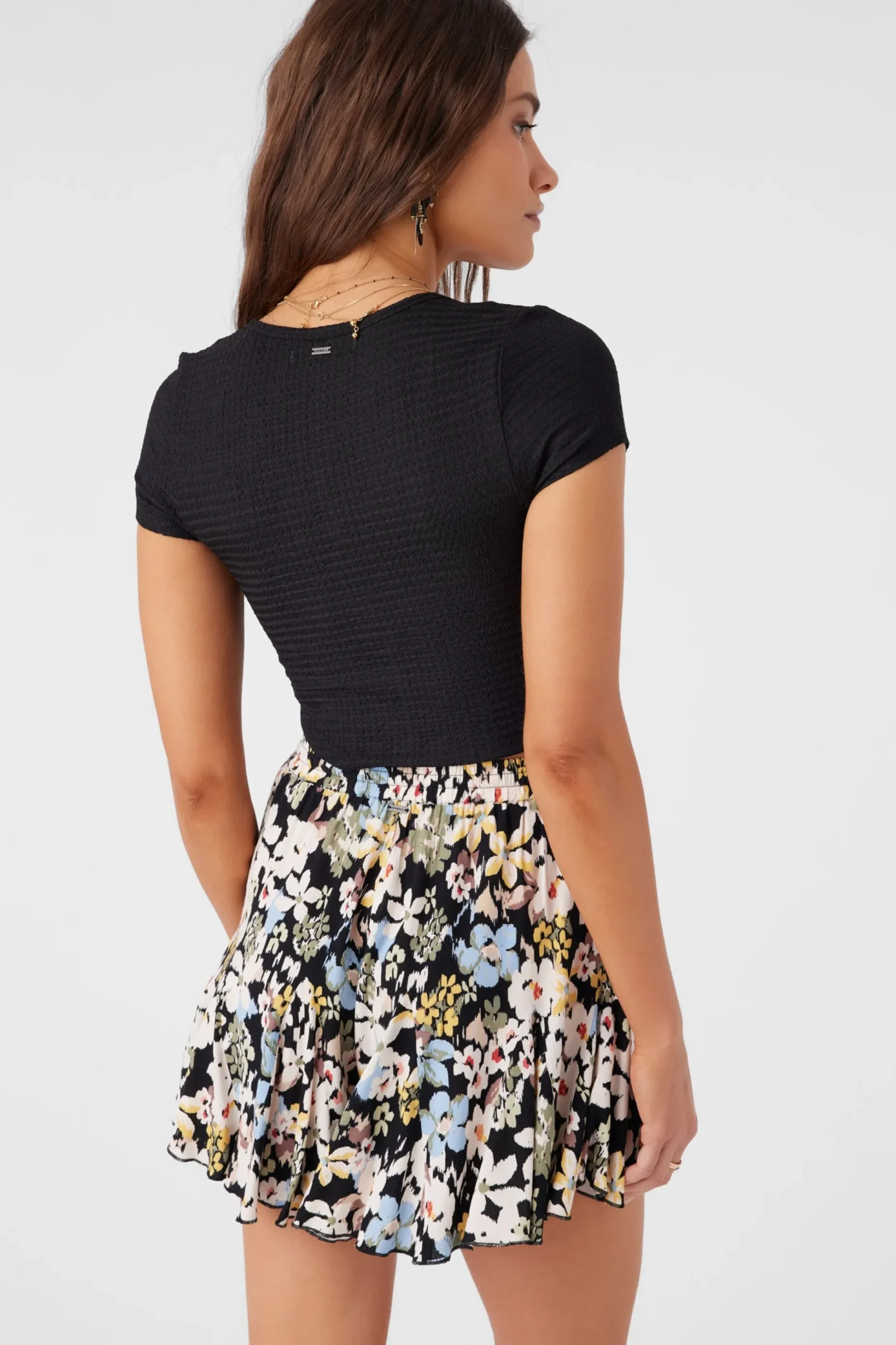 BENNIE CAMDEN FLORAL FLOWY SHORTS