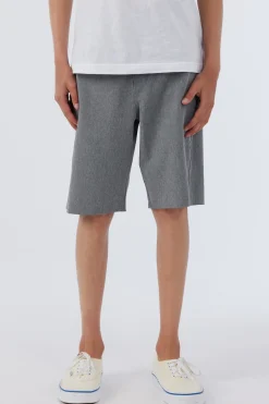 BOY'S RESERVE HEATHER 18" HYBRID SHORTS