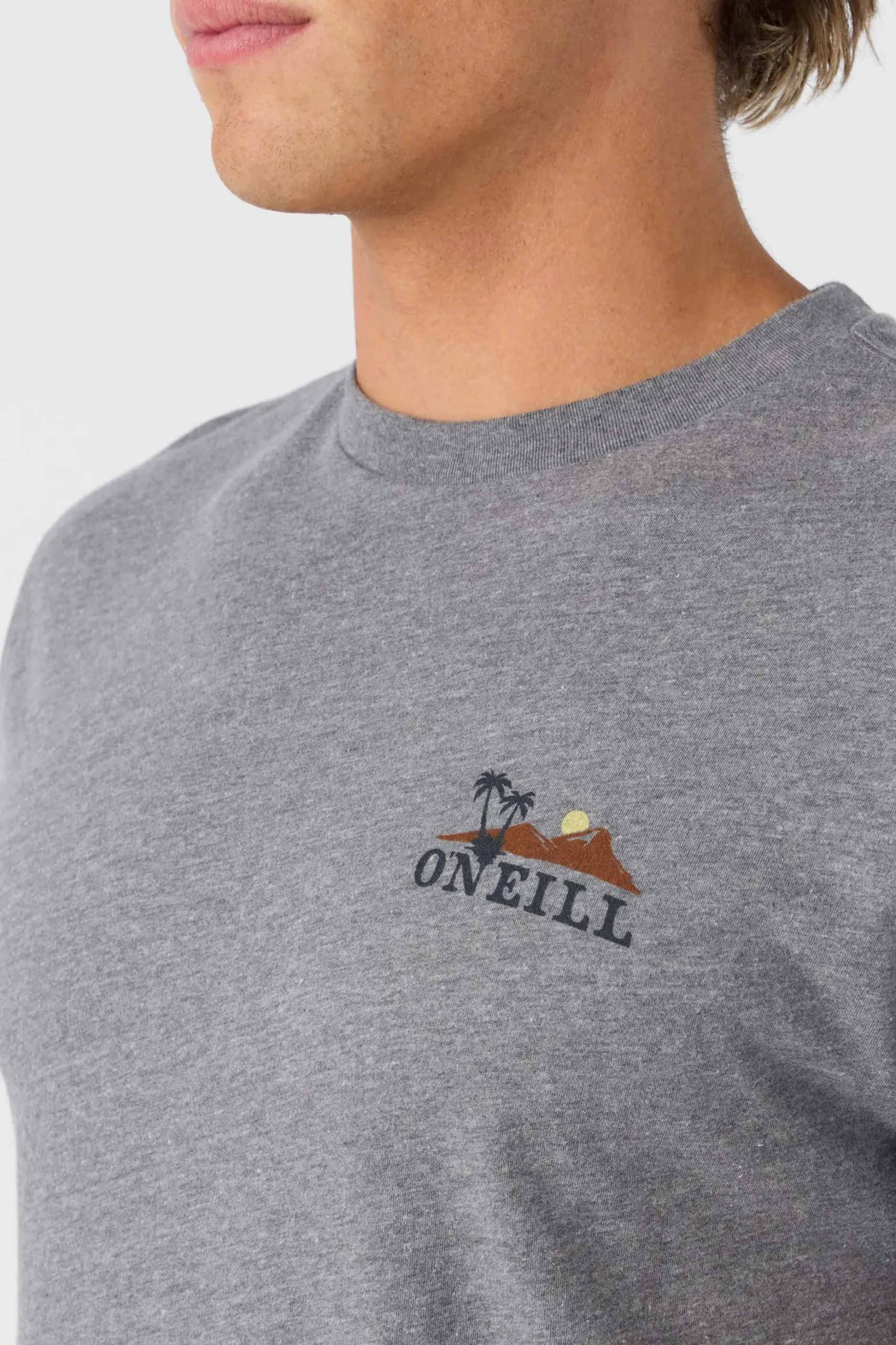 DOS HERMANOS STANDARD FIT TEE