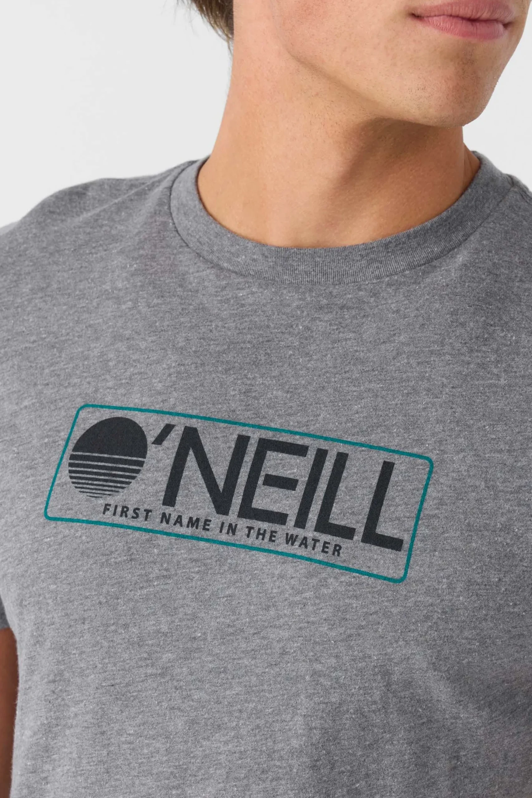 DUSK STANDARD FIT TEE