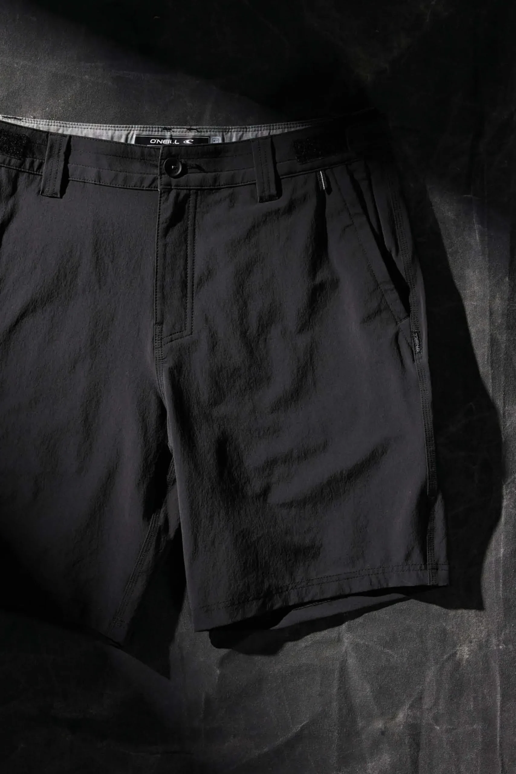 EAST CLIFF EXPEDITION 19" HYBRID SHORTS