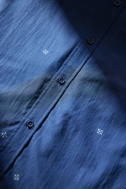 EAST CLIFF HIDEAWAY STANDARD FIT SHIRT
