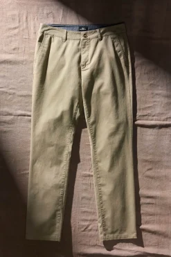 EAST CLIFF MODERN CHINO PANTS