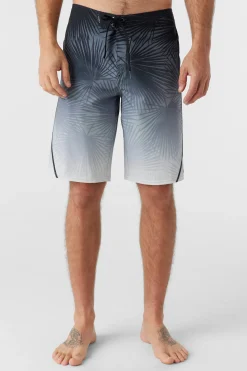 HYPERFREAK HEAT S-SEAM FADE 21" BOARDSHORTS