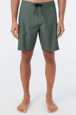 HYPERFREAK TECH SOLID 19" BOARDSHORTS
