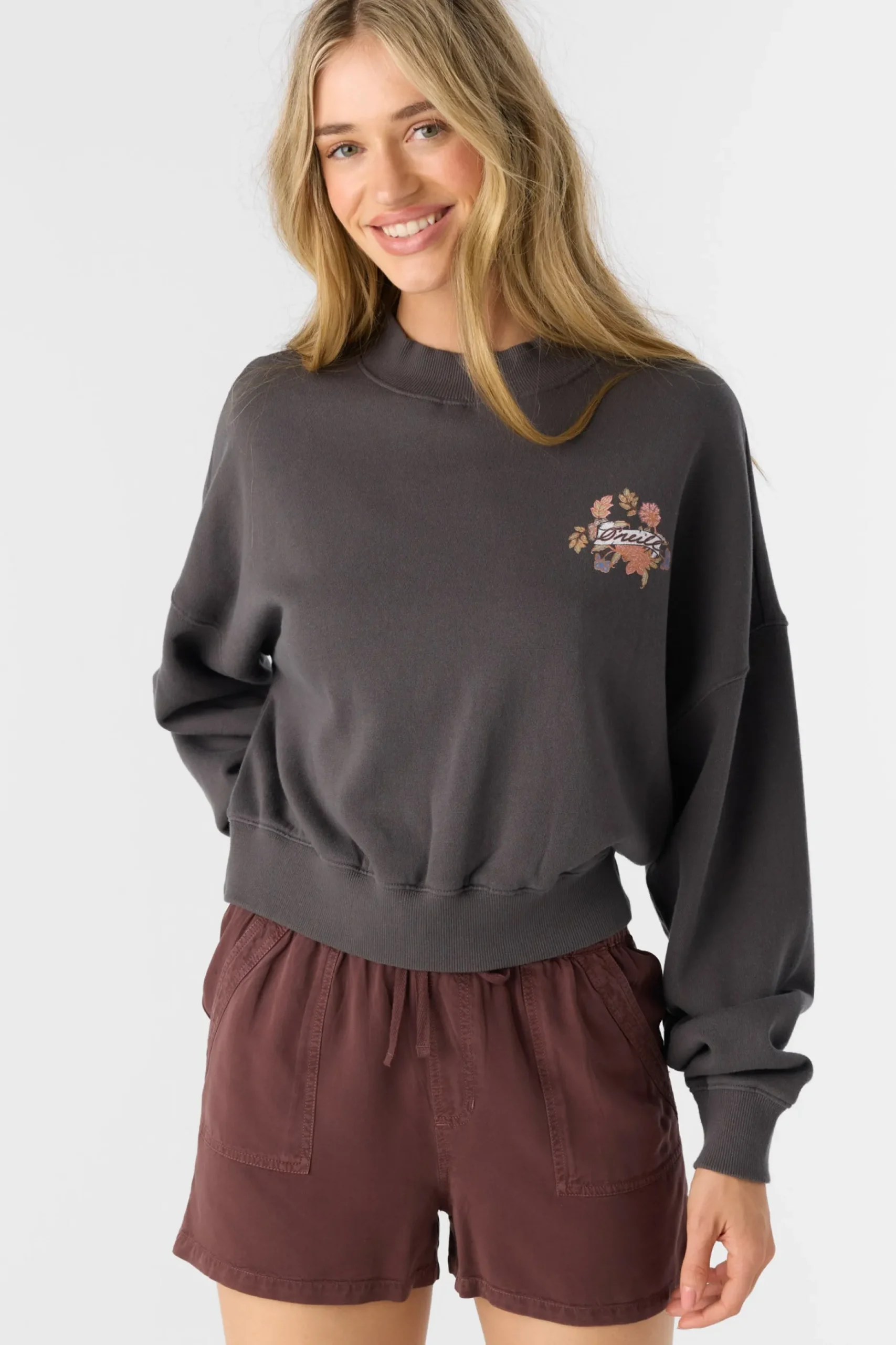 MOMENT CREW NECK CROPPED FLEECE