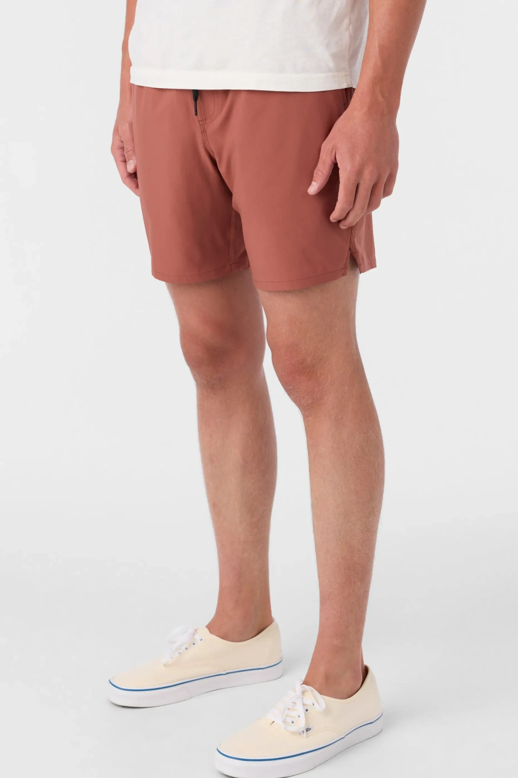 PERFORM LINED 17" ATHLETIC SHORTS