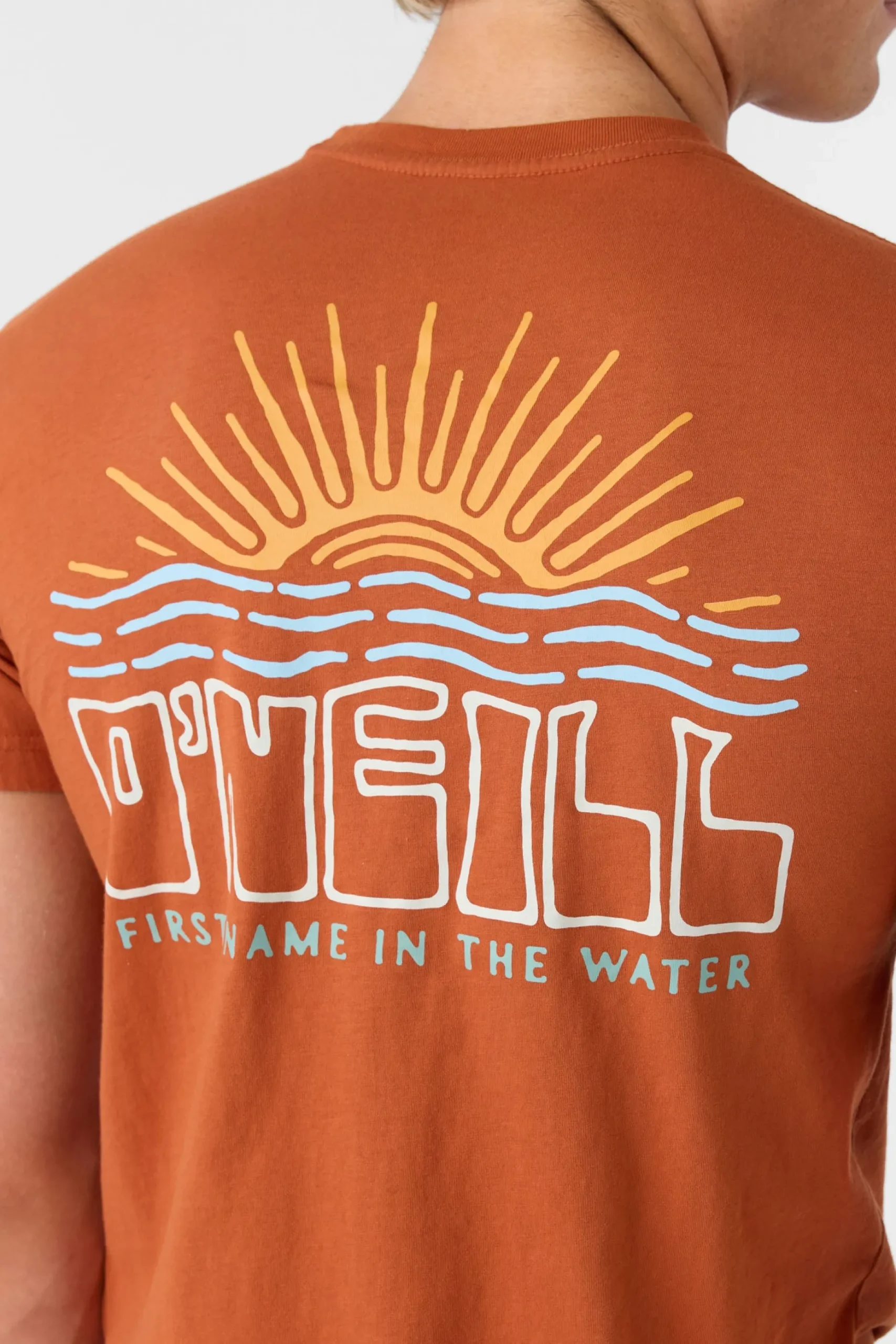 RAYS & WAVES MODERN FIT TEE