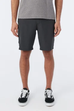 RESERVE HEATHER 19" HYBRID SHORTS