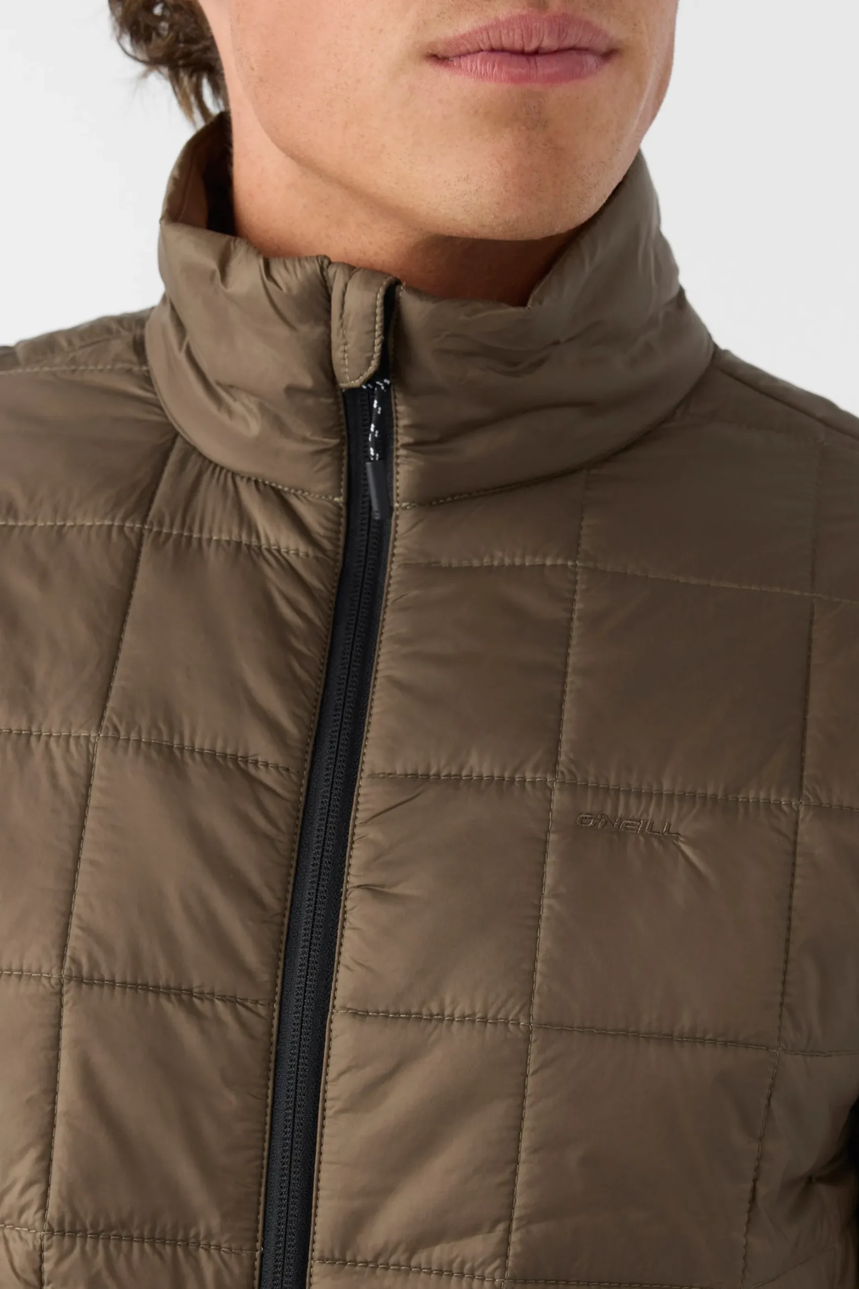 TRVLR AWAY PACKABLE JACKET