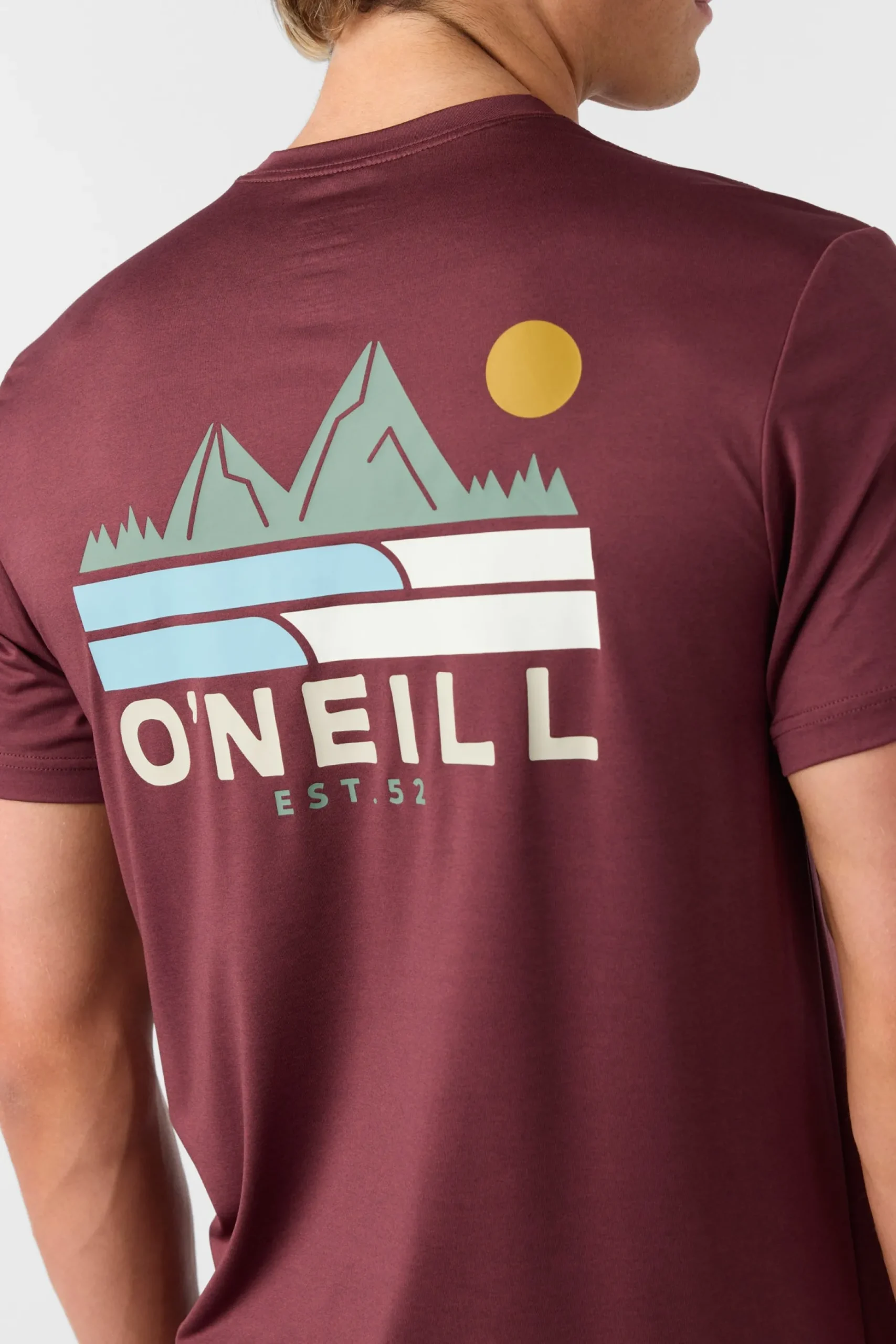 TRVLR UPF STANDARD FIT TEE