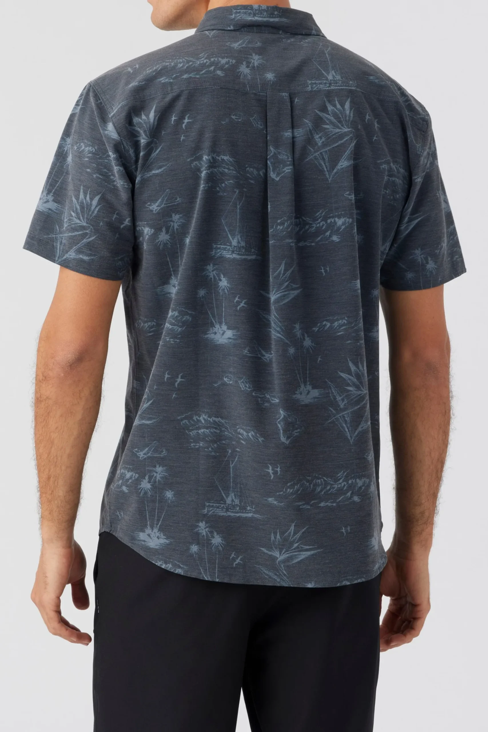 TRVLR UPF TRAVERSE HAWAII RELAXED FIT SHIRT