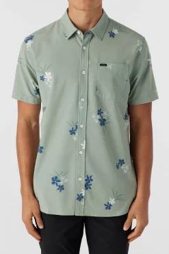 TRVLR UPF TRAVERSE STANDARD FIT SHIRT