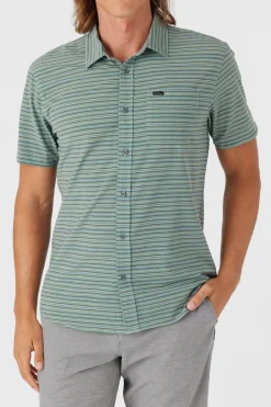 TRVLR UPF TRAVERSE STRIPE STANDARD FIT SHIRT